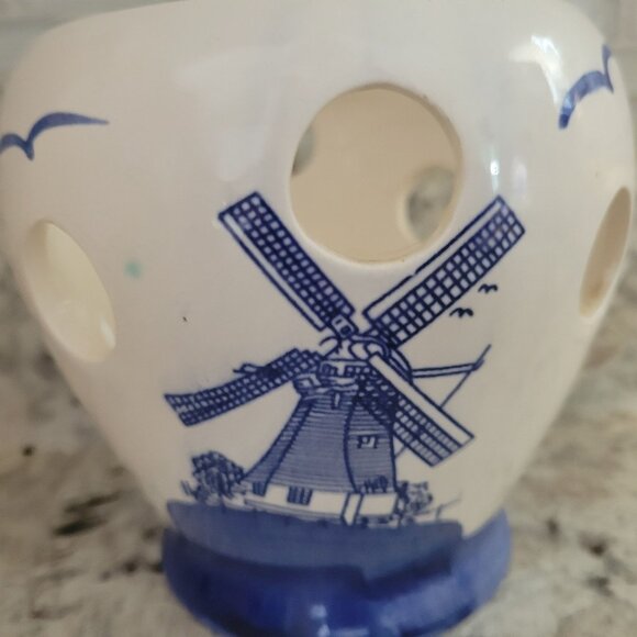 Set Of 2 Ceramic Dutch Delft Windmill Candle Holders Cutouts Blue & White - Picture 3 of 13